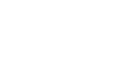 鉄板の上でトッピングをのせて完成！！